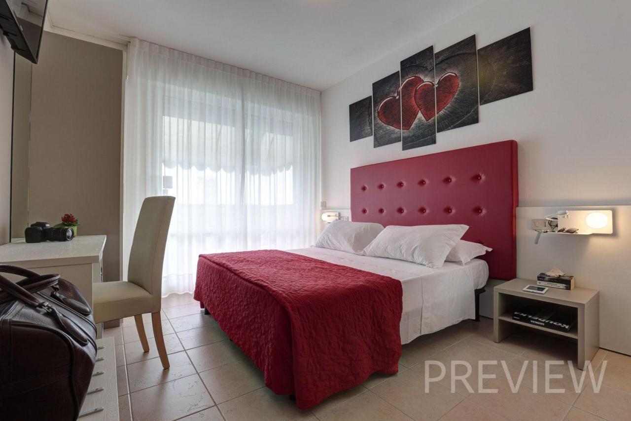 Hotel Picobello Pineta Τζεσόλο Λίντο Εξωτερικό φωτογραφία